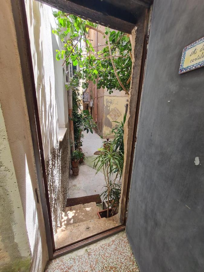 Ai Due Cortili Apartment Trapani Exterior foto