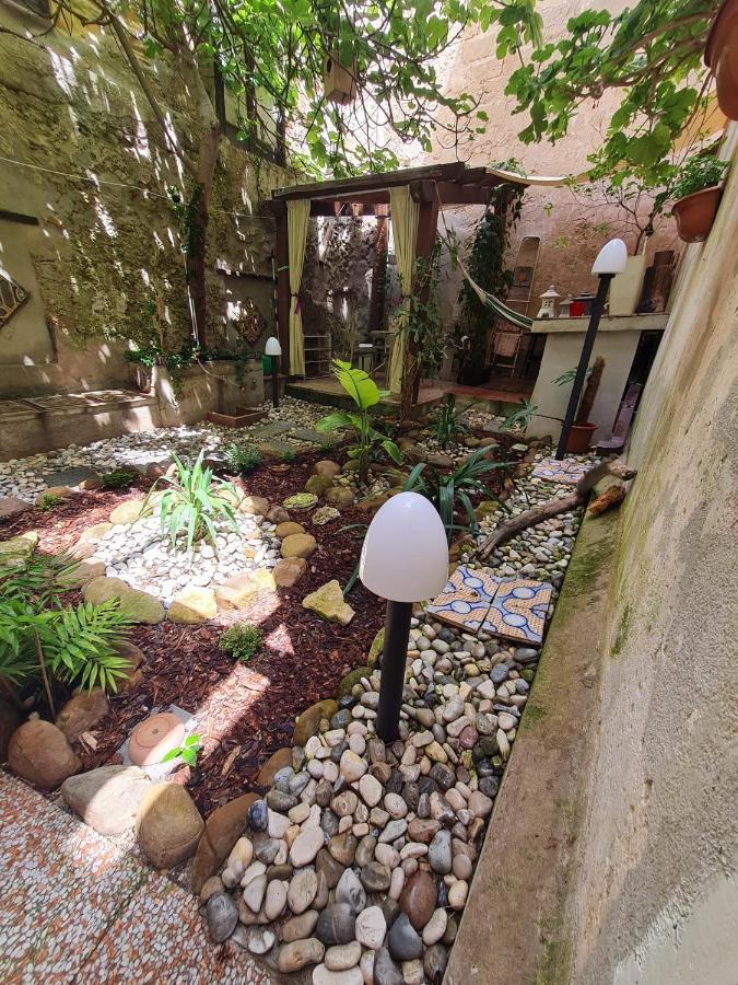 Ai Due Cortili Apartment Trapani Exterior foto