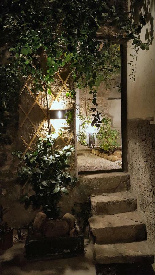 Ai Due Cortili Apartment Trapani Exterior foto